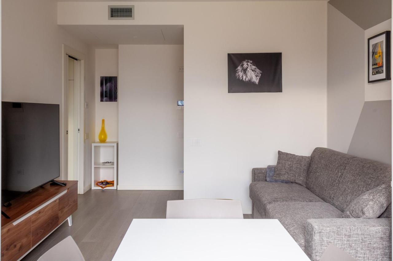 Bnbutler - Flavio Gioia, 5 - Appartamento Con Vista, Citylife Milánó Kültér fotó